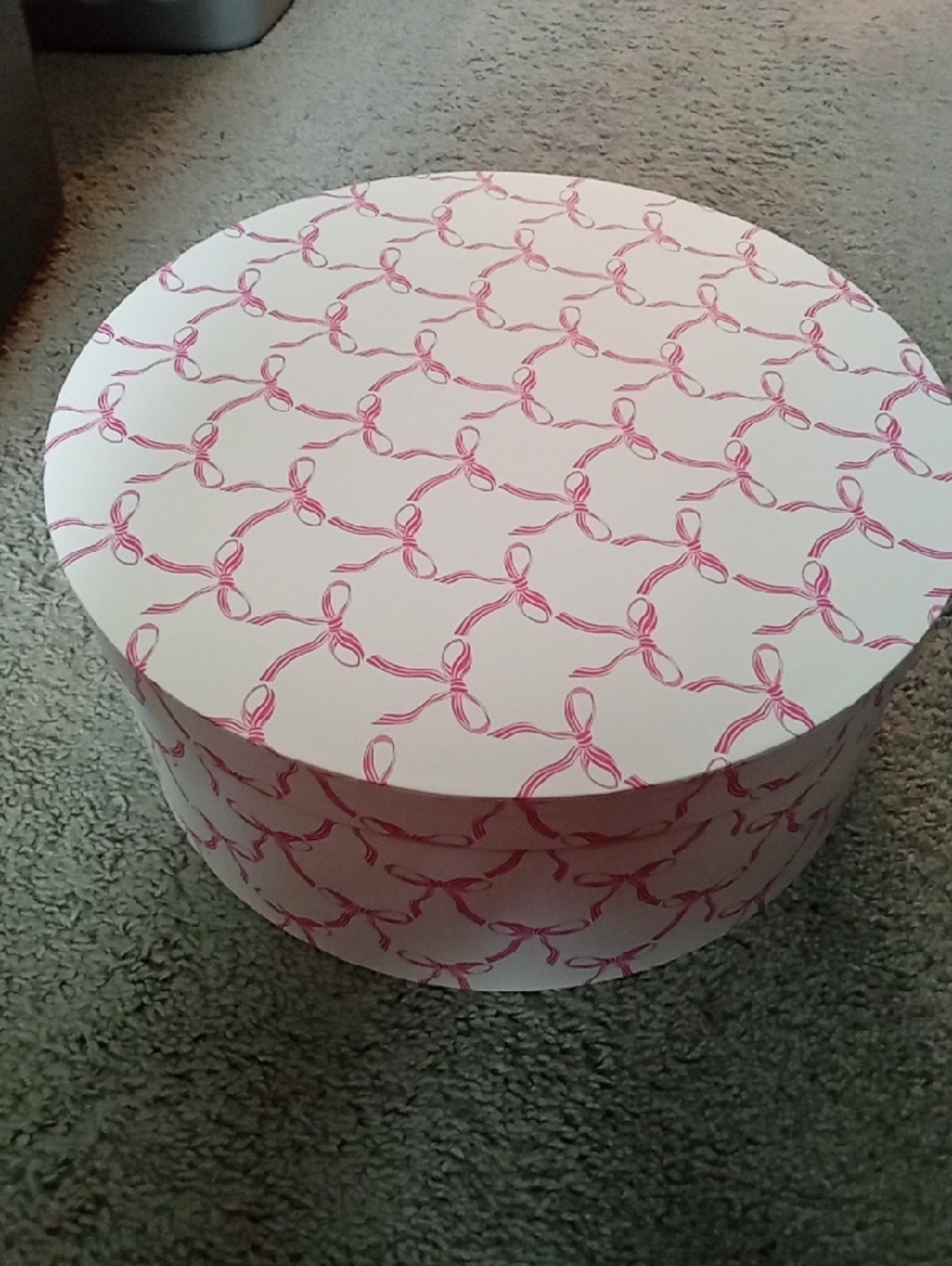 Bow Hat Box